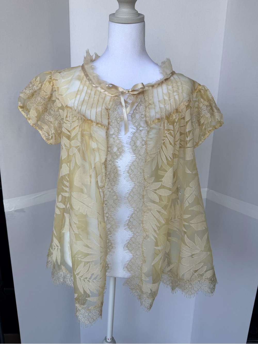 Anna Sui Sheer Lace-Trim Yellow Floral Short-Sleeve Blouse